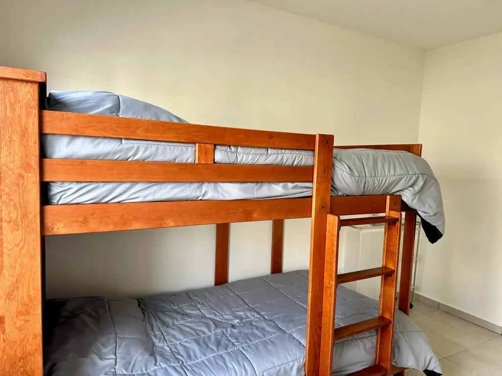 Habitación privada con litera